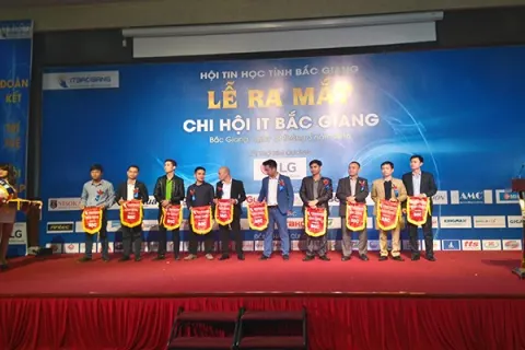 TƯỜNG AN – TAKO TẠI HỘI TIN HỌC TỈNH BẮC GIANG – 18.03.2016