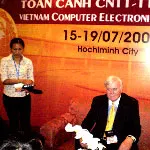 Việt Nam, 1 trong những nước tăng trưởng CNTT cao nhất thế giới