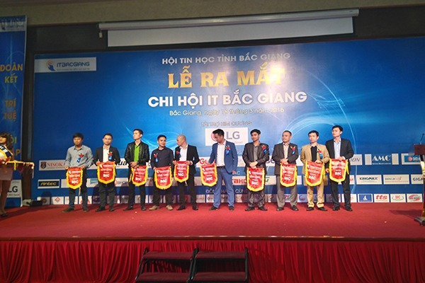 TƯỜNG AN - TAKO TẠI HỘI TIN HỌC TỈNH BẮC GIANG - 18.03.2016